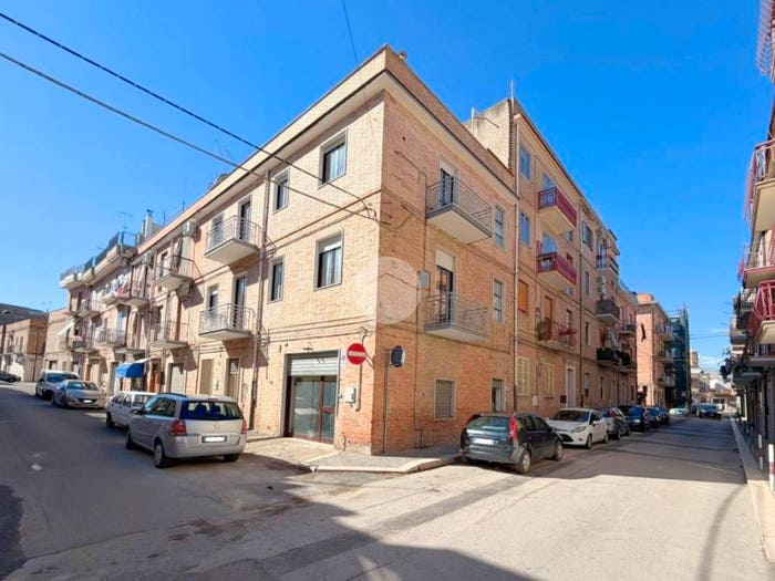 Casa con 6 locali in vendita in Via Marco Vecilio Campo, Centro, Lucera
