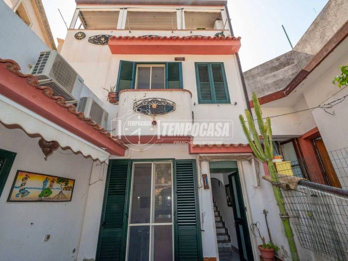 Appartamento quadrilocale in vendita in Località Briga Superiore, Briga Ponte Schiavo, Messina