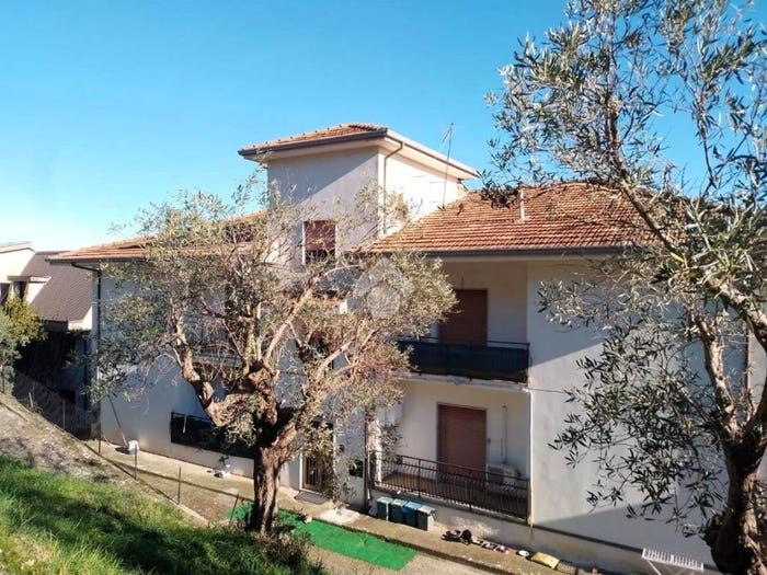 Appartamento quadrilocale in vendita in Via L Repaci, Tivolille Pasquali Merenzata, Mendicino