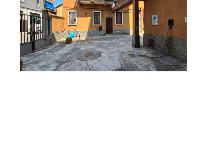 Appartamento bilocale in vendita in Via Maggio, Cormano