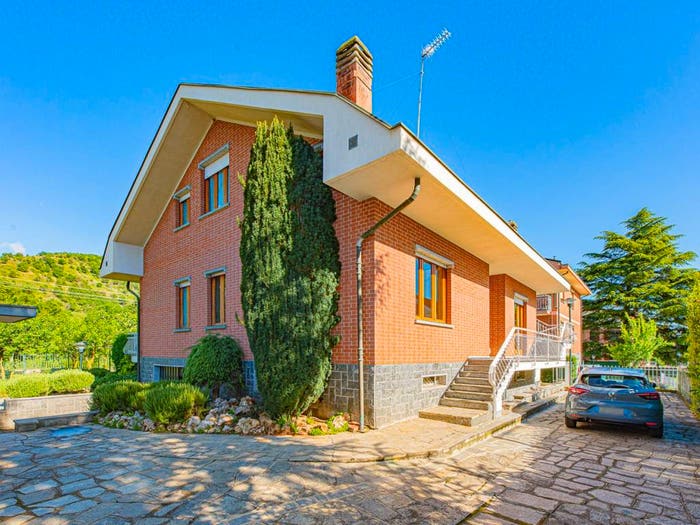 Casa con 6 locali in vendita in Via Givoletto, Centro, Caselette