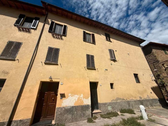 Appartamento trilocale in vendita in VIA DELLA ROCCHETTA, Centro, Bettona