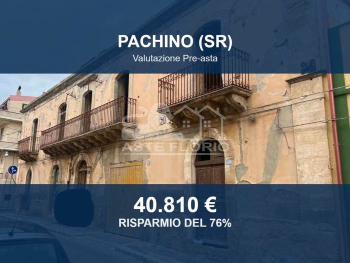 Casa con 6 locali in vendita in Via Michelangelo Buonarroti, Centro, Pachino