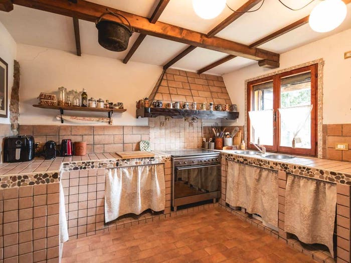 Casa con 5 locali in vendita in Via Fornace, Saludecio