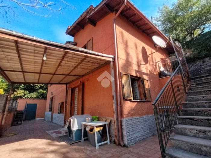 Casa quadrilocale in vendita in Contrada Morano, Olevano Romano