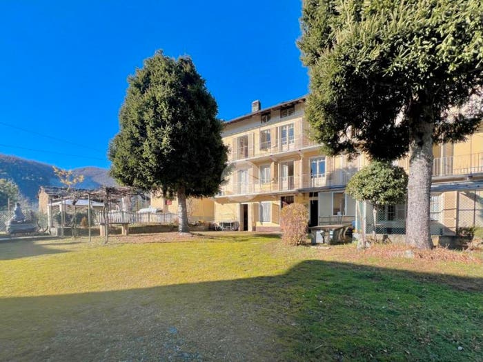 Casa con 6 locali in vendita in Via Magnetti, Coassolo, Coassolo Torinese