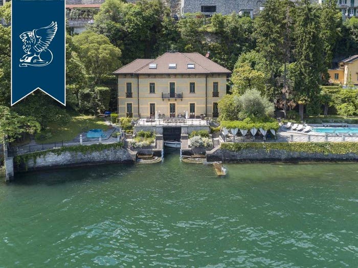 Casa con 6 locali in vendita in Moltrasio