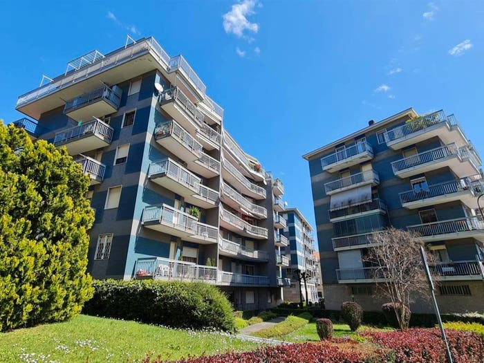 Appartamento quadrilocale in vendita in Via Roccavilla, Centro Storico, Biella