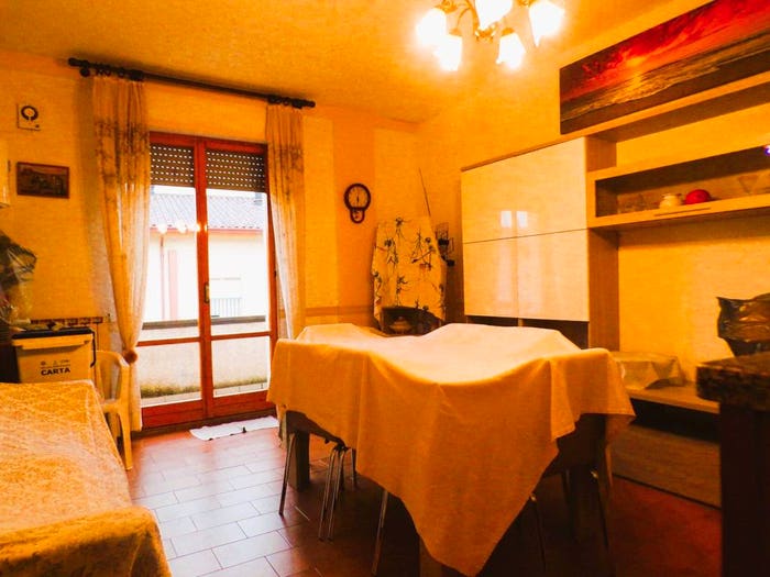 Appartamento con 5 locali in vendita in Via Goffredo Mameli, Centro, Gualdo Tadino