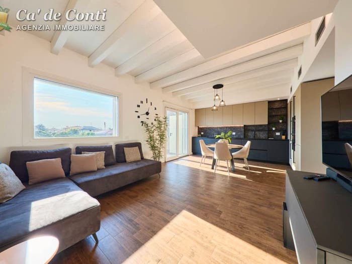 Casa quadrilocale in vendita in Via Roma, Centro, Grumello del Monte