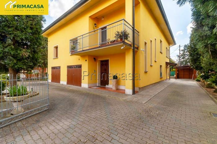 Casa con 6 locali in vendita in Via Dorando Pietri, Mandrio, Correggio