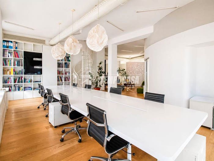 Appartamento quadrilocale in vendita in Via Privata Pietro Gaggia A, Corvetto, Milano