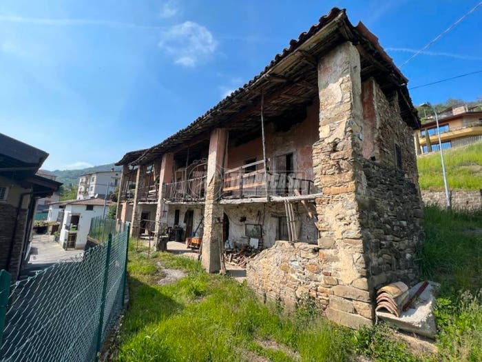 Casa quadrilocale in vendita in Via Rivellino, Chiesa, Foresto Sparso