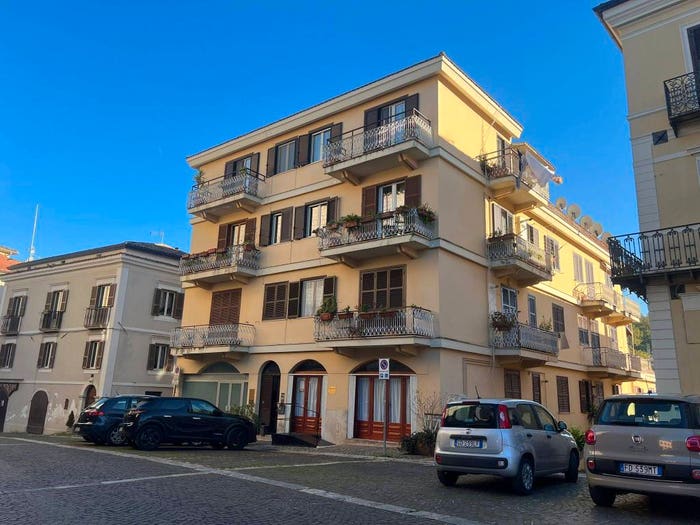 Appartamento con 5 locali in vendita in Via Planca, Centro, Atina