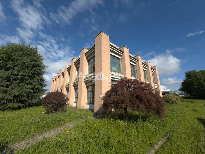 Casa con 6 locali in vendita in Via Cuneo, Ivrea