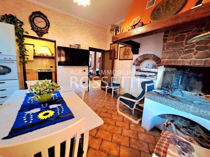 Casa con 6 locali in vendita in Centro, Fucecchio
