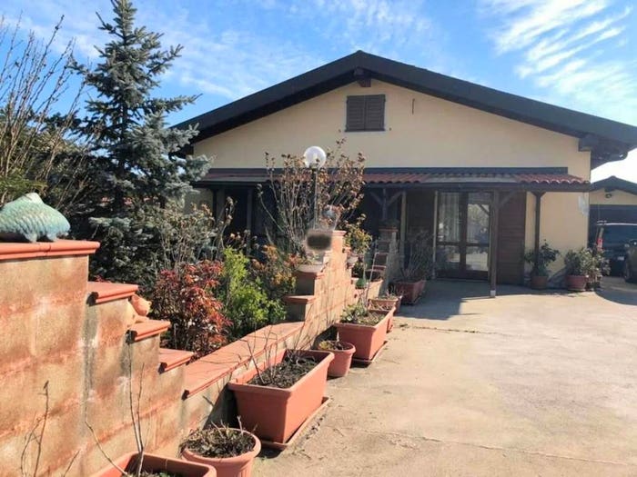 Casa con 6 locali in vendita in Centro, Carbonara Scrivia