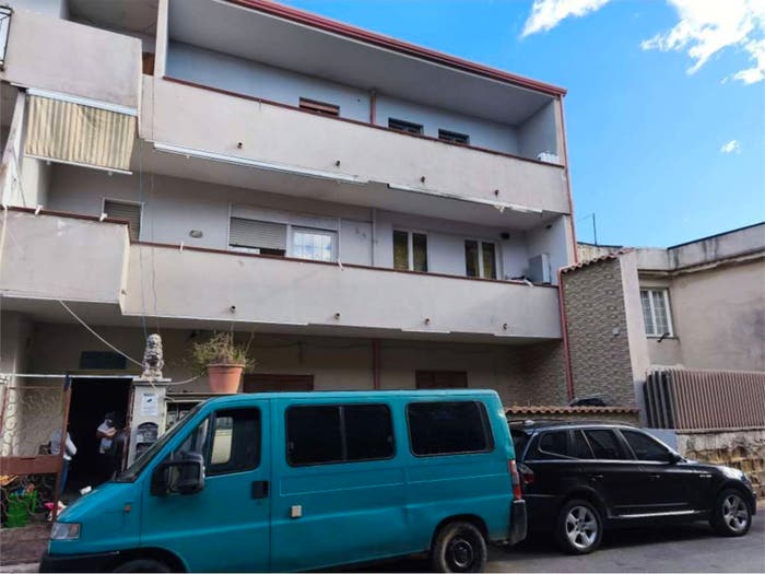 Appartamento con 6 locali in vendita in via Marcello Biagio Greco, Mondragone