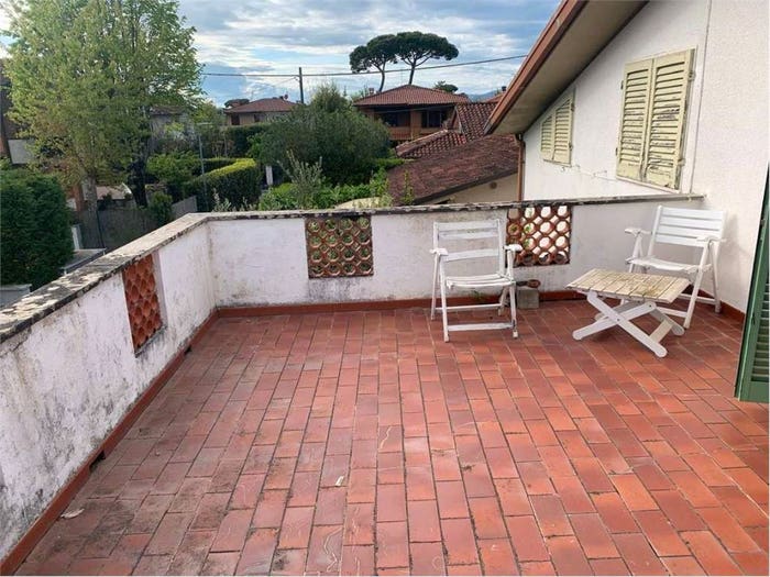 Casa con 6 locali in vendita in via scassicarli, Centro, Forte dei Marmi