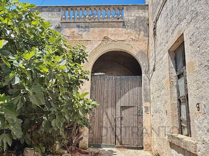 Appartamento bilocale in vendita in Via Duca d'Aosta, Cerfignano, Santa Cesarea Terme