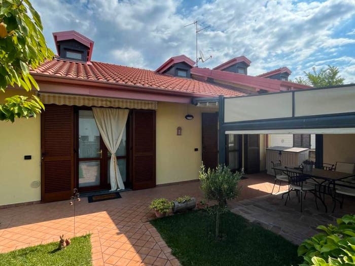 Casa quadrilocale in vendita in Località Casa Scagni, Golferenzo