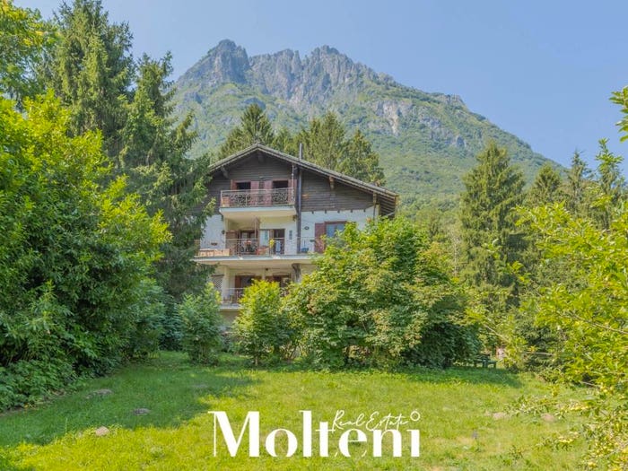Casa con 6 locali in vendita in Località Tartavallino, Taceno