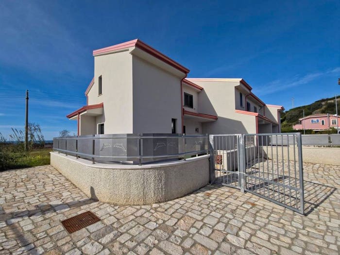 Casa trilocale in vendita in Contrada Riviere, Cucco Riviere, Diamante