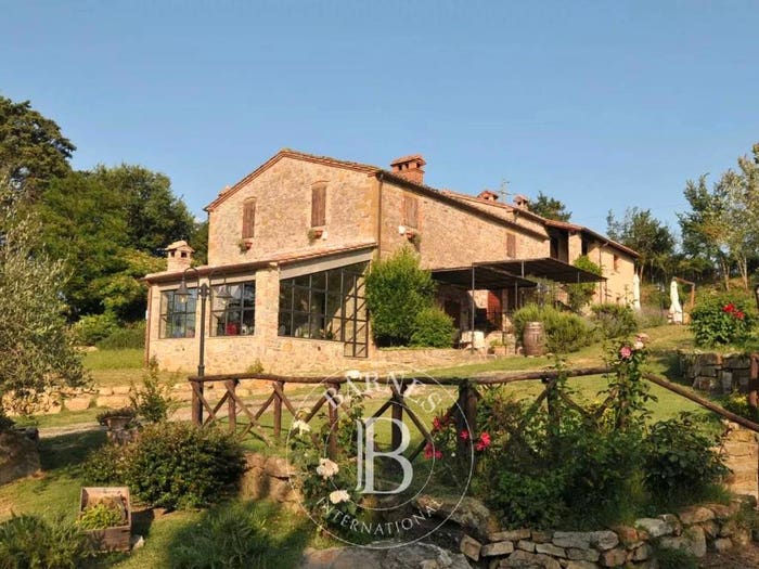 Casa con 6 locali in vendita in Trecine, Passignano sul Trasimeno