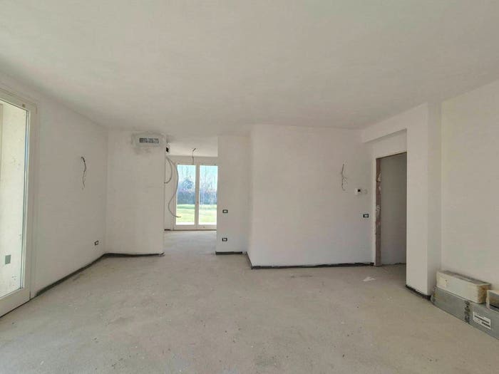 Casa con 5 locali in vendita in Via Adige, Centro, Agliana