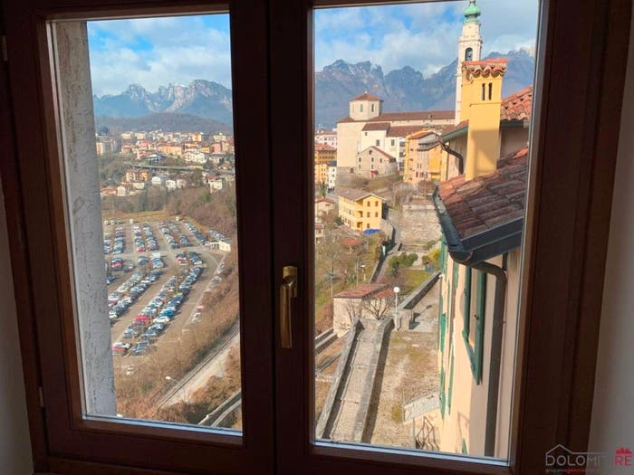 Appartamento con 6 locali in vendita in VIA DEL PIAVE, Centro, Belluno