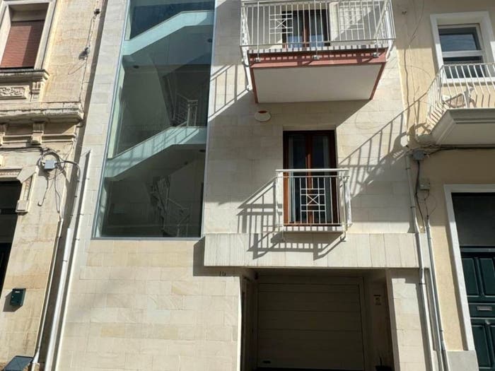 Casa bilocale in vendita in Via Duca d'Aosta, Ariosto, Lecce