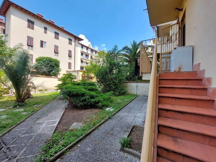 Appartamento con 5 locali in vendita in VIA PIETRO MARONCELLI, Campo di Marte, Firenze