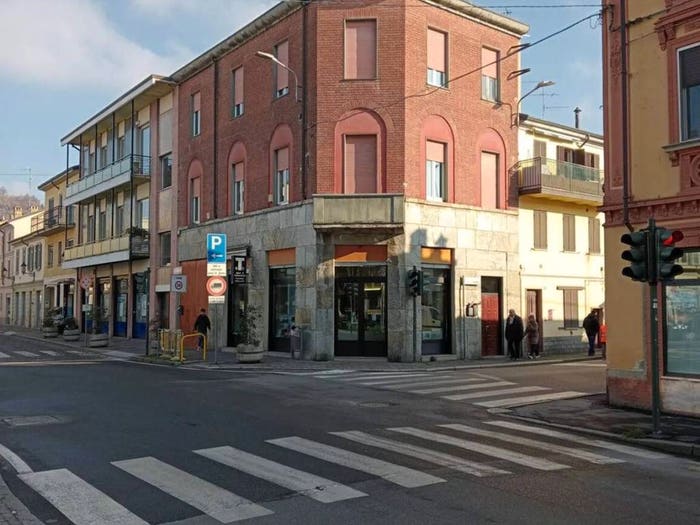 Casa in vendita in Via Emilia, Centro, Broni