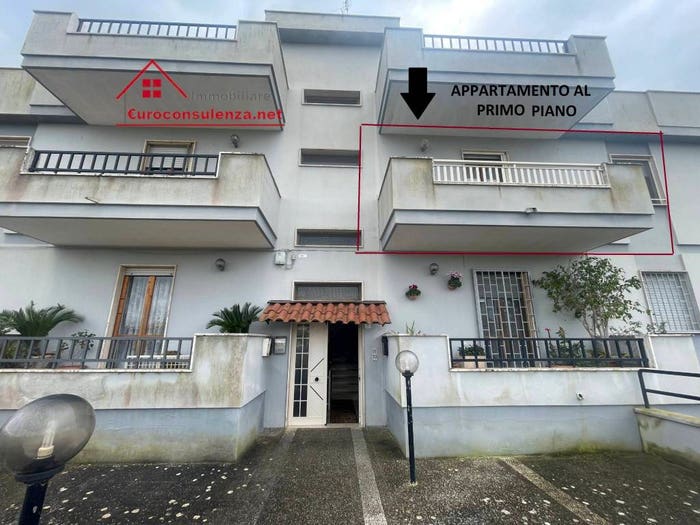 Appartamento con 6 locali in vendita in Via Filippo Turati, Melissano