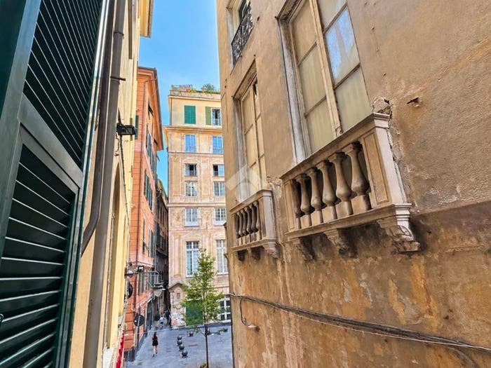 Appartamento bilocale in vendita in Via di S Bernardo, Molo, Genova