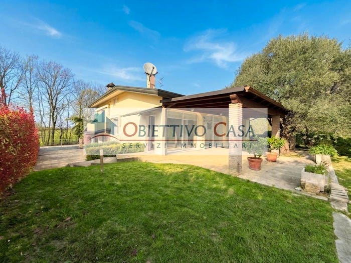 Casa con 5 locali in vendita in Via Capitello, Centro, Cervarese Santa Croce
