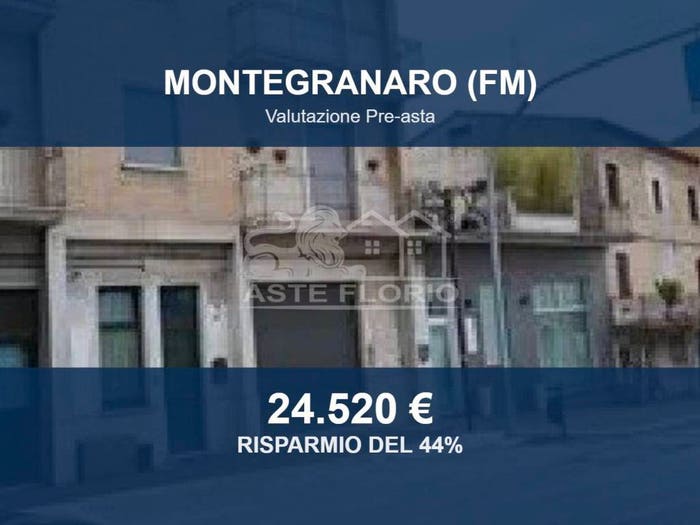 Casa con 6 locali in vendita in Contrada San Tommaso, Centro, Montegranaro
