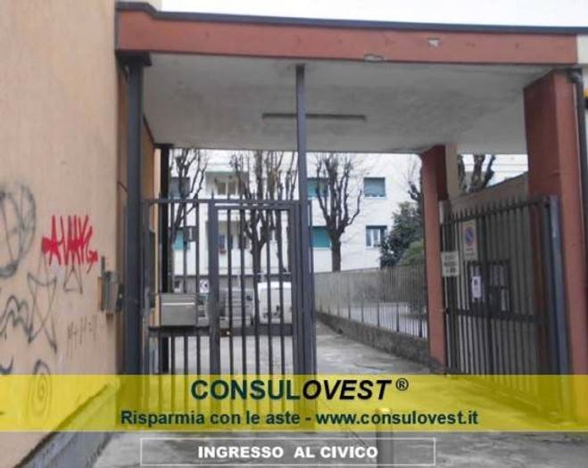 Appartamento bilocale in vendita in Via Illirico, Città Studi, Milano