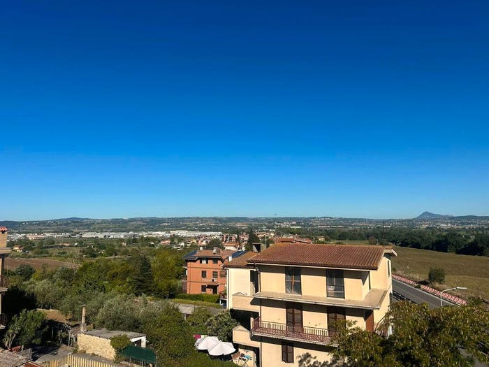 Appartamento trilocale in vendita in Via San Martino, Santa Maria San Martino, Monterotondo