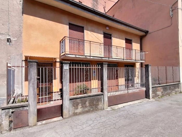 Appartamento bilocale in vendita in Via Francesco e Giuseppe Bolis, Laorca, Lecco