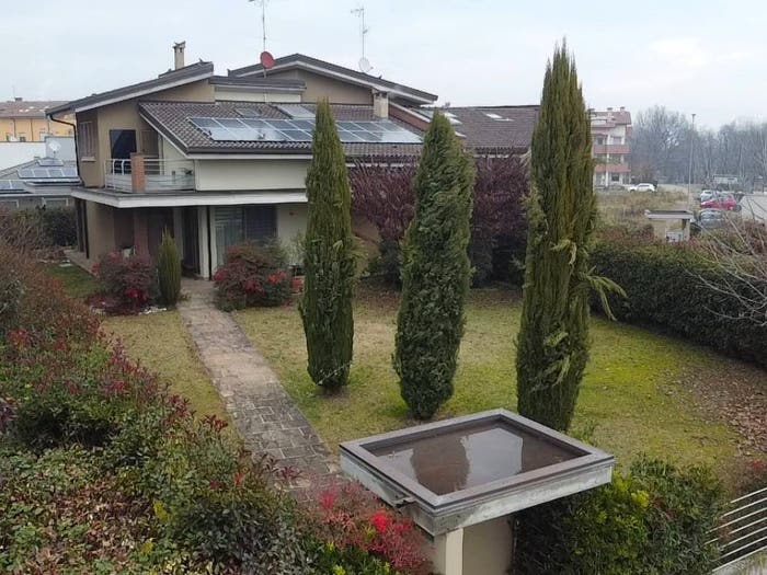 Casa con 5 locali in vendita in Via Aldo Moro, Casalpusterlengo