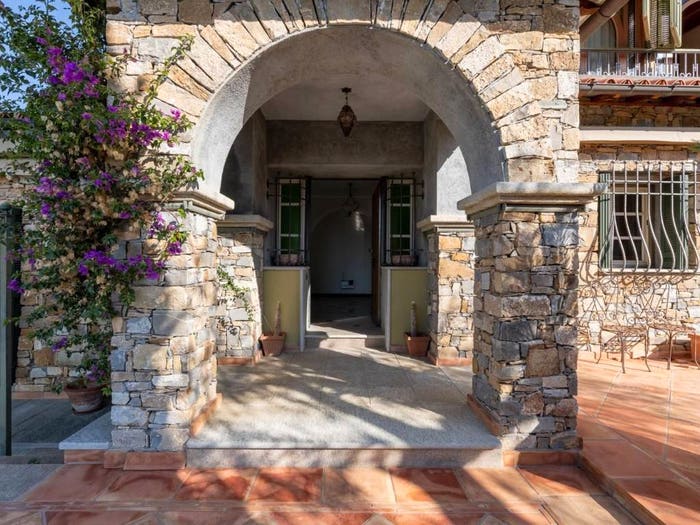 Casa con 5 locali in vendita in Località Piazza, San Bartolomeo, Andora