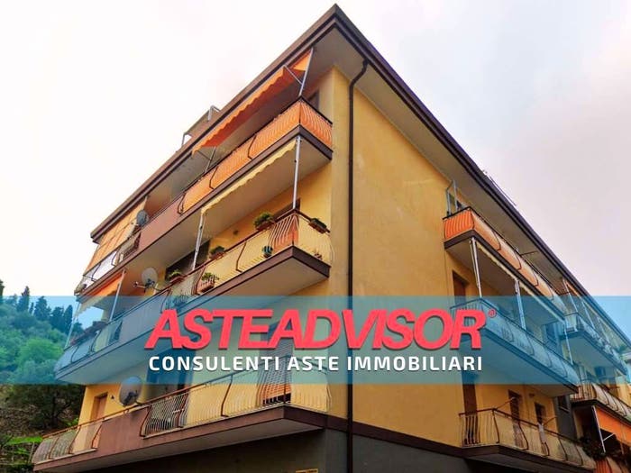 Appartamento con 5 locali in vendita in Quartiere Fenarina Via Privata Ciccione, Fenarina Via Neghelli Collina di Ponente, Alassio