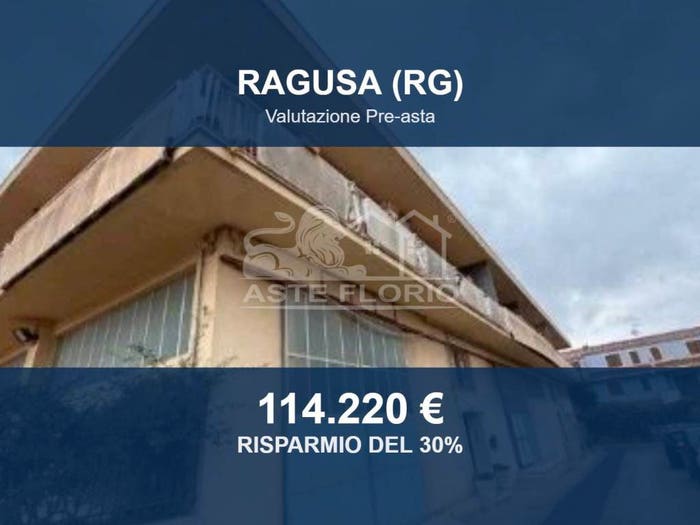 Appartamento con 5 locali in vendita in Via Madrid, Bruscè Selvaggio Pianetti, Ragusa