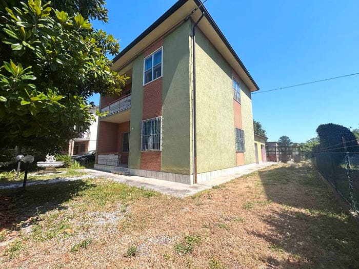 Casa con 6 locali in vendita in Via Taverna, San Pietro in Trento Coccolia, Ravenna