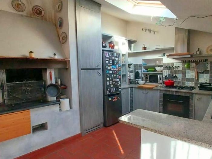 Casa con 6 locali in vendita in Centro, Calci