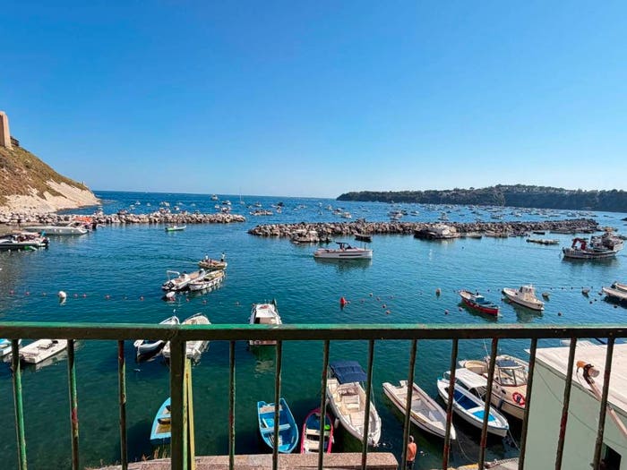 Appartamento bilocale in vendita in Via Marina Corricella, Procida