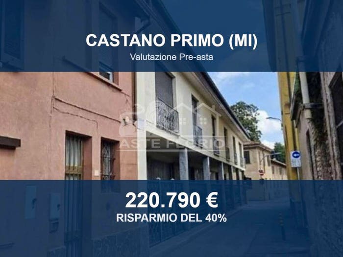 Appartamento con 6 locali in vendita in Via Sant'Antonio, Centro, Castano Primo
