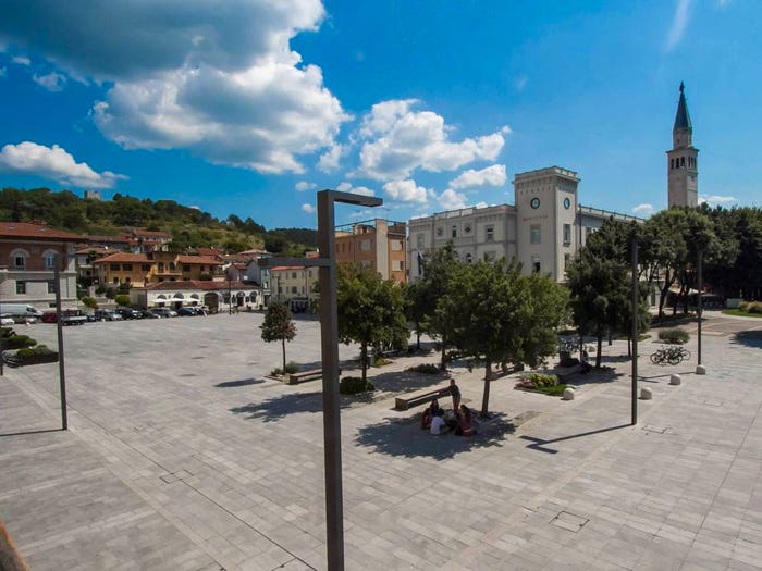 Case in Vendita e in Affitto - 2