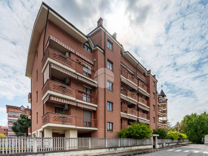 Appartamento con 6 locali in vendita in Via Evangelista Torricelli, Nichelino